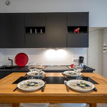 Coeur De Ville, Magnifique Appartement + Parking Pau Esterno foto