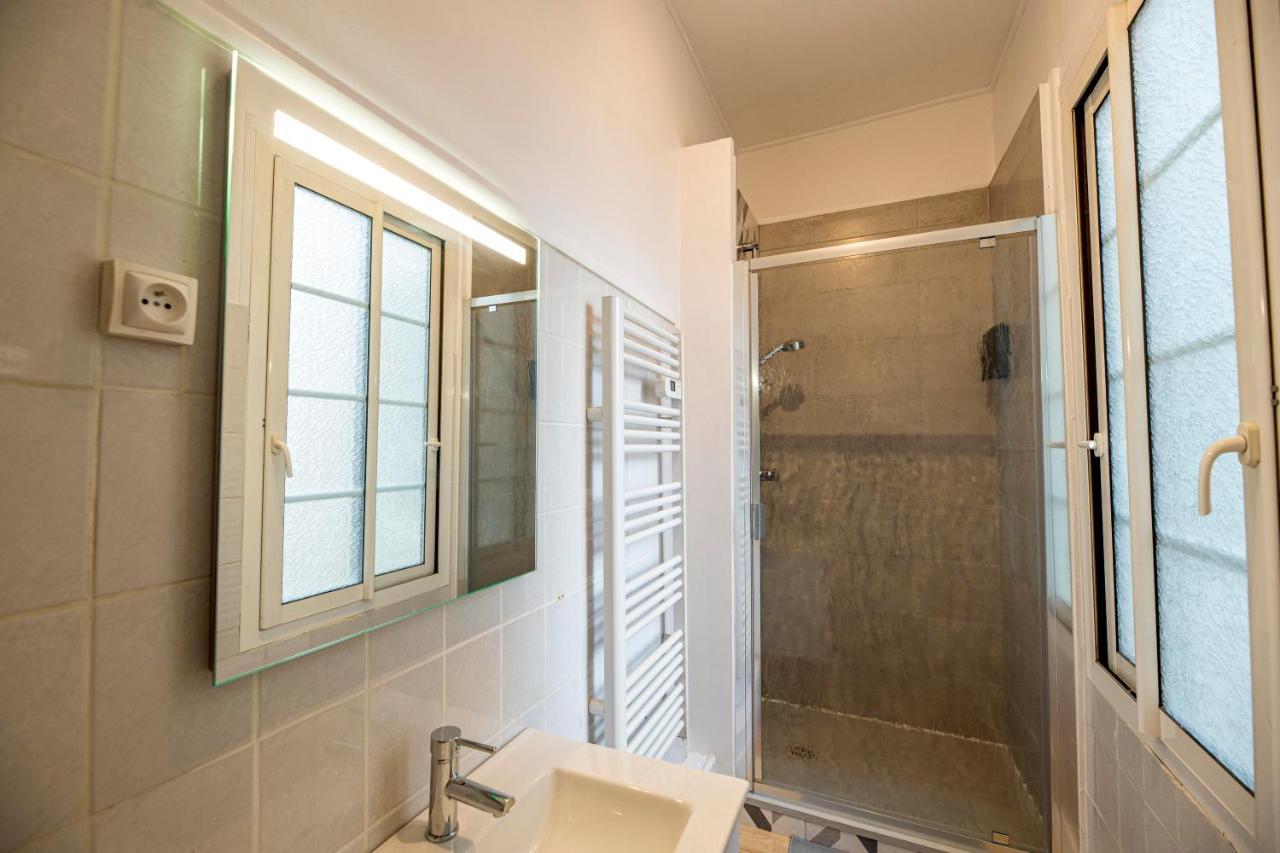 Coeur De Ville, Magnifique Appartement + Parking Pau Esterno foto